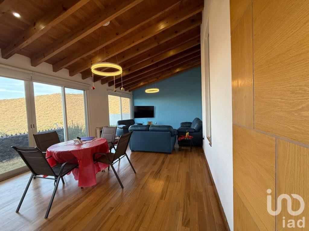 Casa en Venta en Circuito de Atacama en Cumbres del Cimatario Queretaro 76973