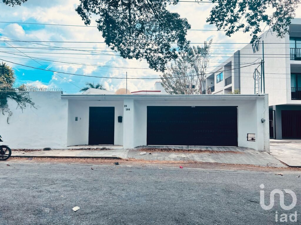 CASA EN VENTA EN SODZIL NORTE, MERIDA, YUCATÁN