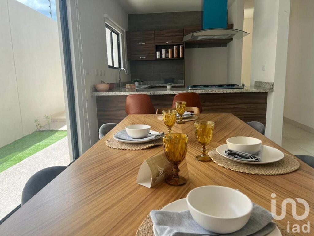 Casa en VENTA en Privada en zona de Pozos San Luis Potosí