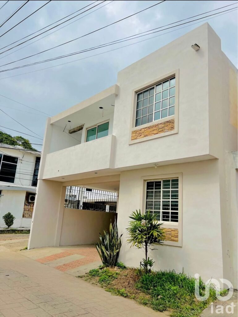 CASA EN VENTA COL LOMAS DEL GALLO CIUDAD MADERO TAMAULIPAS