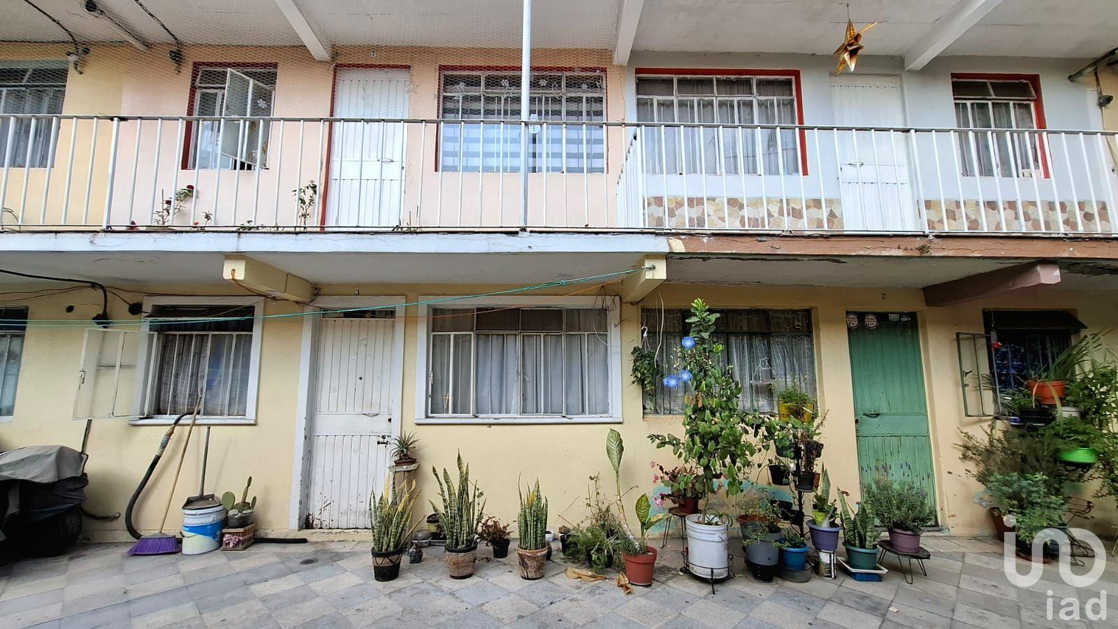 Venta Departamento PB entre Circuito interior y Calzada de Guadalpe