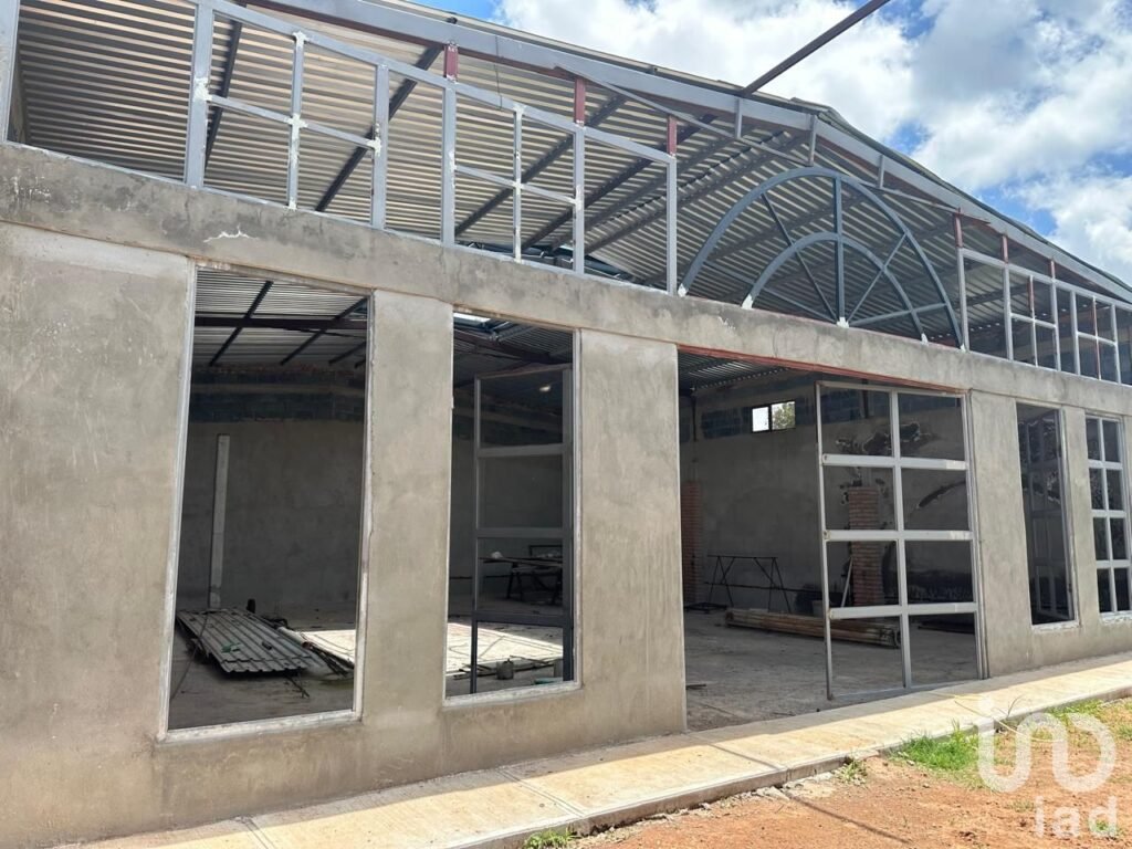 BODEGA VENTA EN BUENAVISTA DE PEÑUELAS AGUASCALIENTES DE 300 M2 Y SUPERFICIE DE TERRENO 1346 M2,