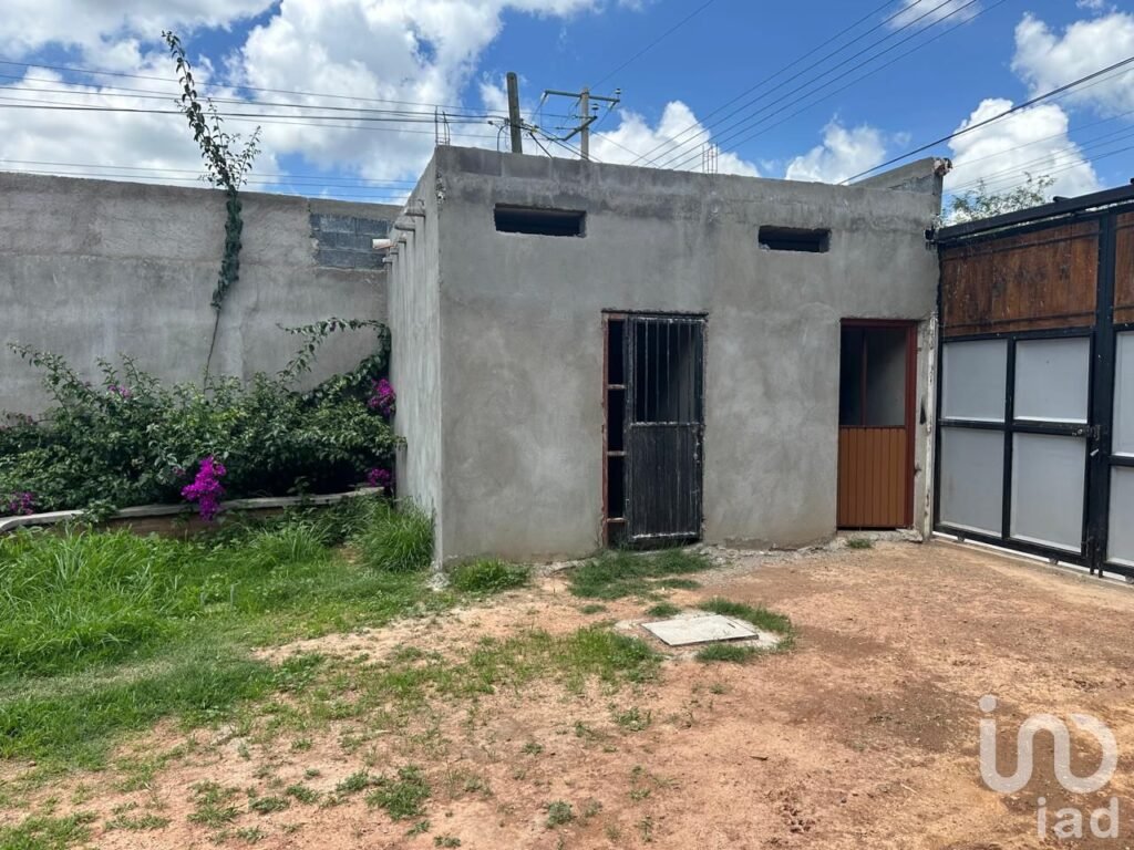 BODEGA VENTA EN BUENAVISTA DE PEÑUELAS AGUASCALIENTES DE 300 M2 Y SUPERFICIE DE TERRENO 1346 M2,