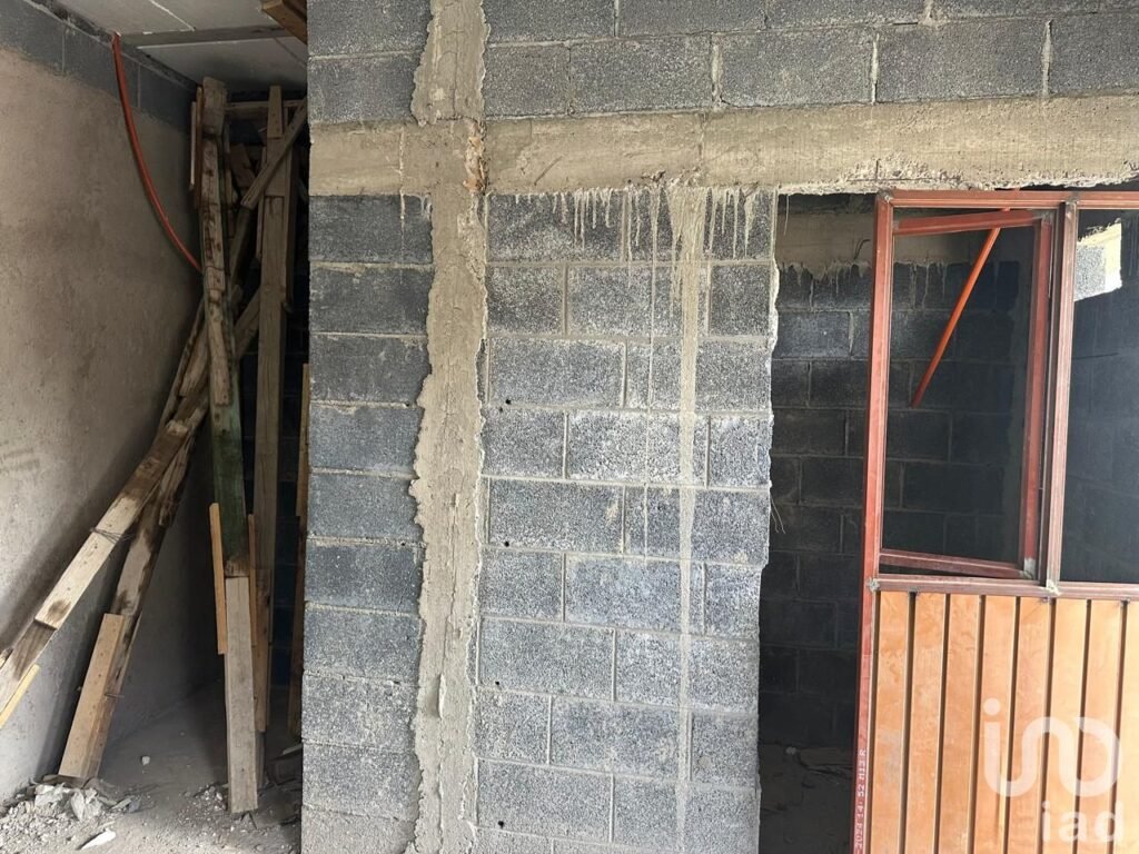 BODEGA VENTA EN BUENAVISTA DE PEÑUELAS AGUASCALIENTES DE 300 M2 Y SUPERFICIE DE TERRENO 1346 M2,