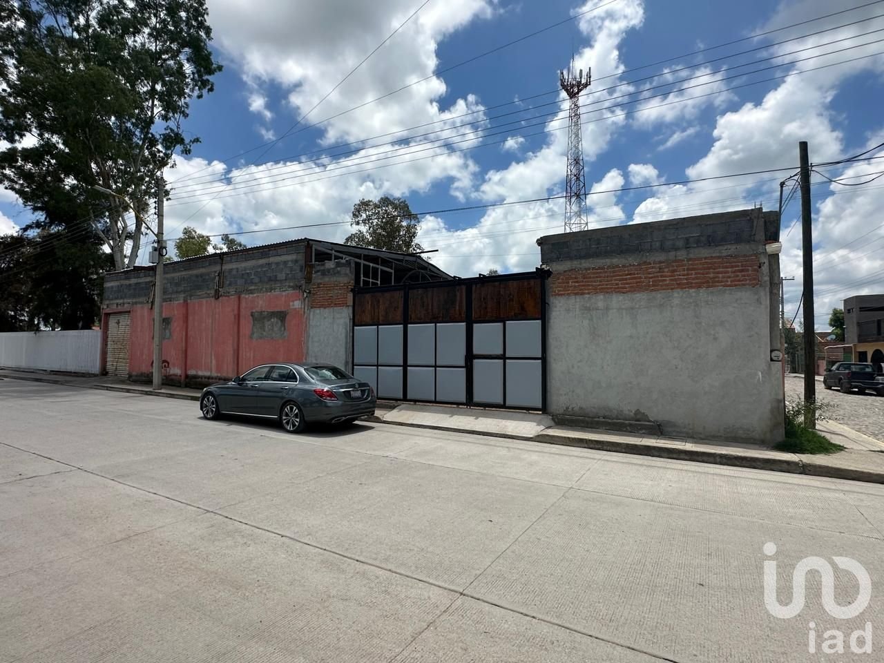 BODEGA VENTA EN BUENAVISTA DE PEÑUELAS AGUASCALIENTES DE 300 M2 Y SUPERFICIE DE TERRENO 1346 M2,