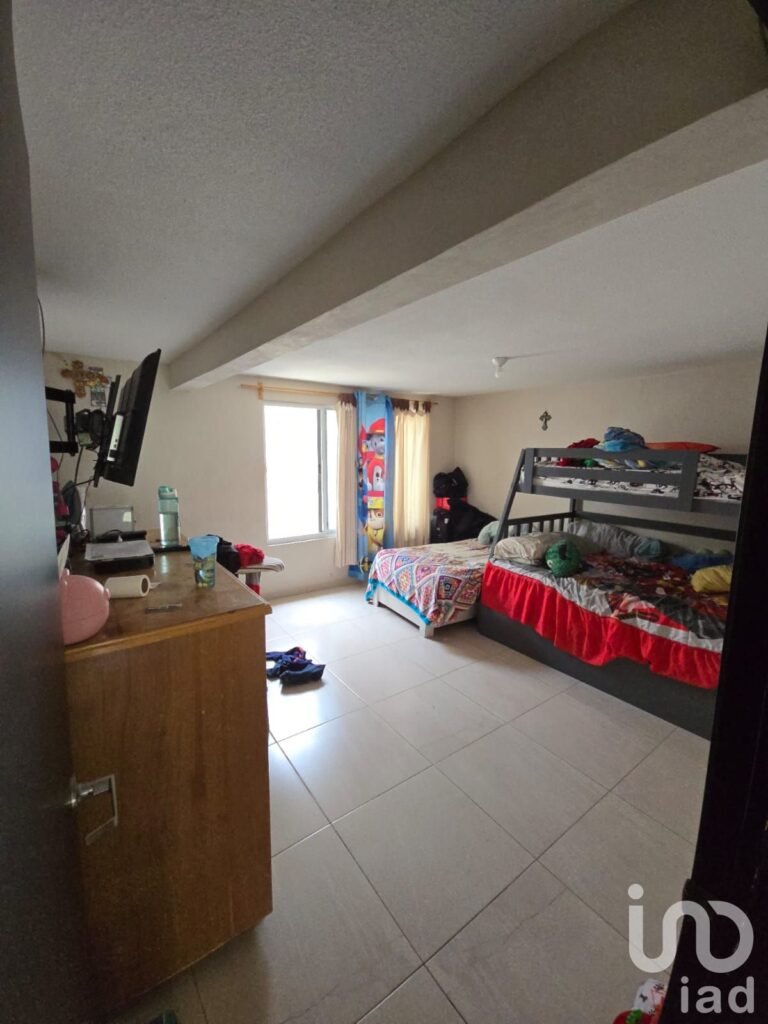 CASA EN VENTA EN VALLE DE ARAGON 3ra SECC.