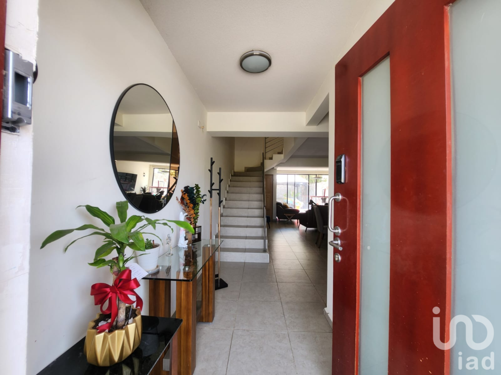 Av. Cumbres de Juriquilla 1047 Condominio Monte Everest casa 107, Cumbres de Juriquilla, Querétaro