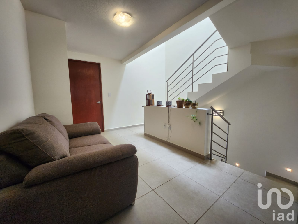 Av. Cumbres de Juriquilla 1047 Condominio Monte Everest casa 107, Cumbres de Juriquilla, Querétaro