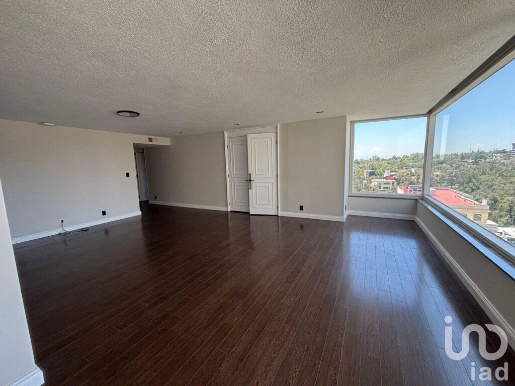 Se vende departamento en Corinto con hermosa vista Panoramica Av Paseo de las Palmas