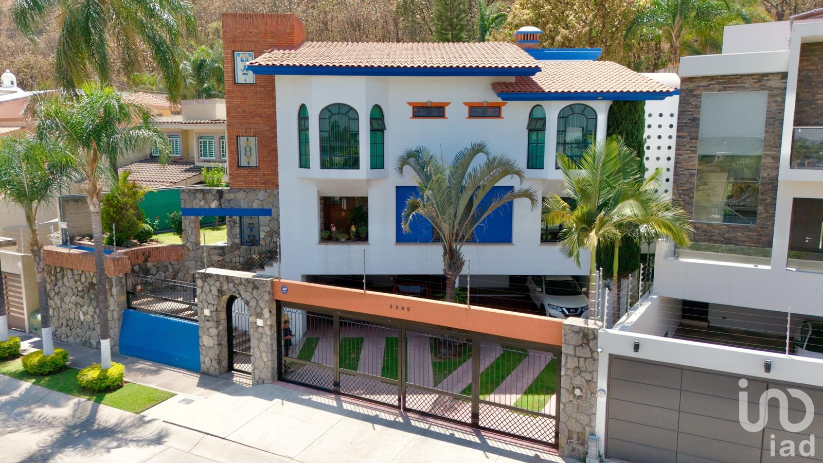 SE VENDE RESIDENCIA EN FRACCIONAMIENTO BUGAMBILIAS PRIMERA SECCION SE VENDE RESIDENCIA EN FRACCIONAMIENTO BUGAMBILIAS PRIMERA SECCION