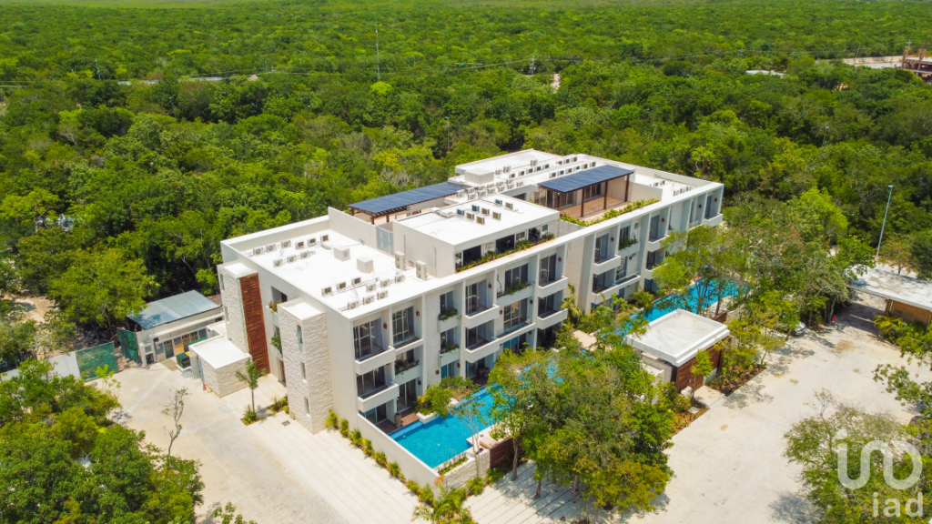 Departamento de Lujo en venta en Planta Baja y Jardín. Aldea Zamá, Tulum.