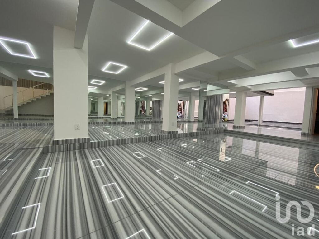 Renta de Local Comercial En Insurgentes Mixcoac.