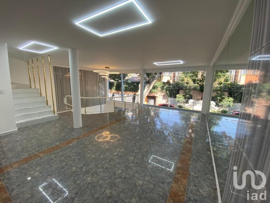 Renta de Local Comercial En Insurgentes Mixcoac.