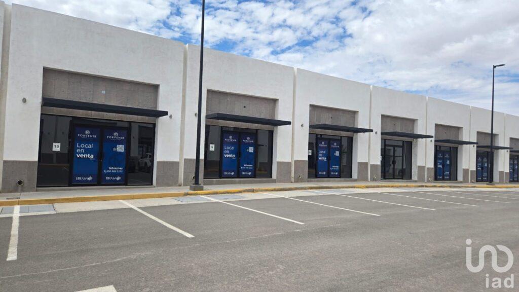 Locales comerciales en Venta, Plaza Comercial a 5 minutos de Puente Zaragoza, Cd Juarez