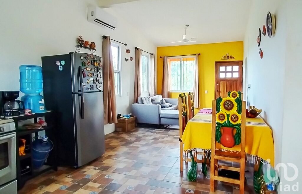 CASA ACOGEDORA EN BARRA DE NAVIDAD, PUERTO ESCONDIDO