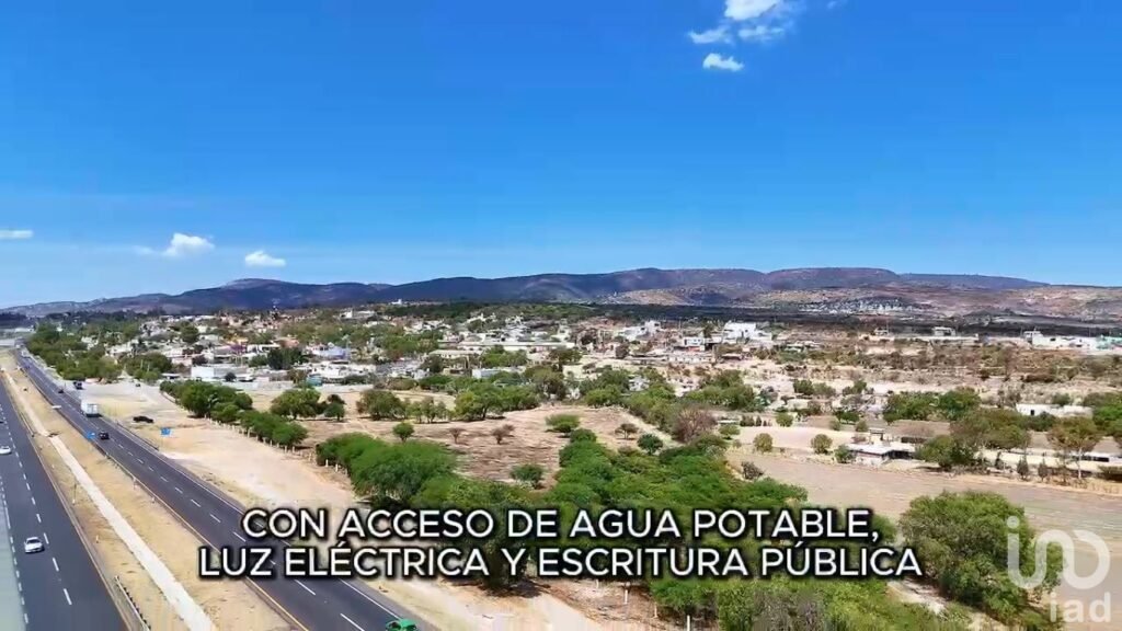 TERRENO INDUSTRIAL 2 HECTAREAS, QUERETARO CARRETERA 57  A SAN LUIS POTOSI