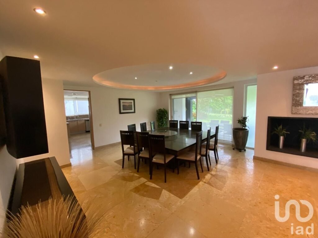 CASA EN VILLAS REGENCY JURICA