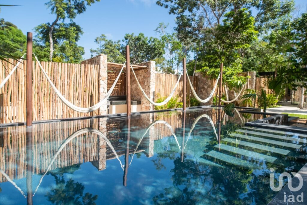 Confortable y funcional Penthouse en venta en la Veleta Tulum