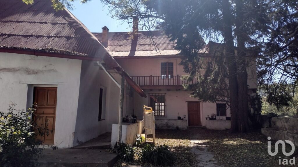 CASA EN VENTA EN EL CENTRO DEL PUEBLO MAGICO DE REAL DEL MONTE,HIDALGO