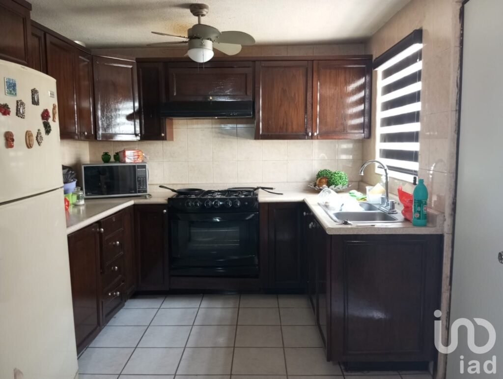 CASA EN VENTA EN  VALLE ALTO