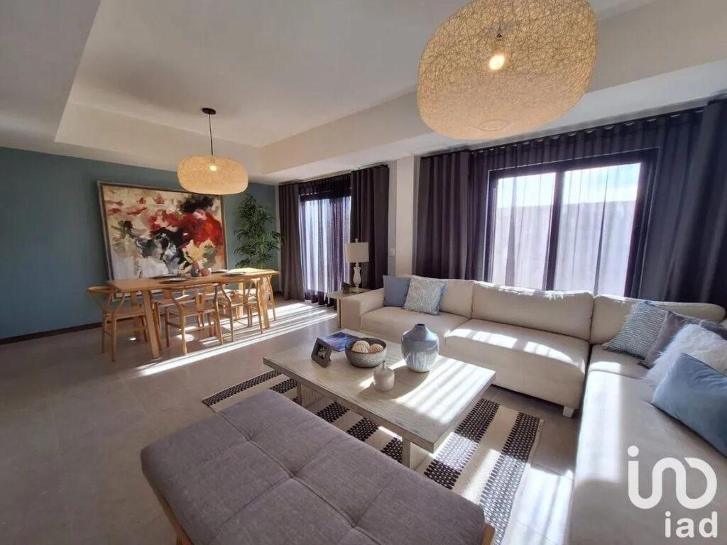 CASA EN RINCONADAS DEL VALLE II MODELO GIRONA ZONA SENDERO