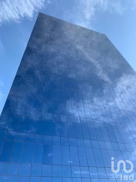 Local en renta en Corporativo Titanium