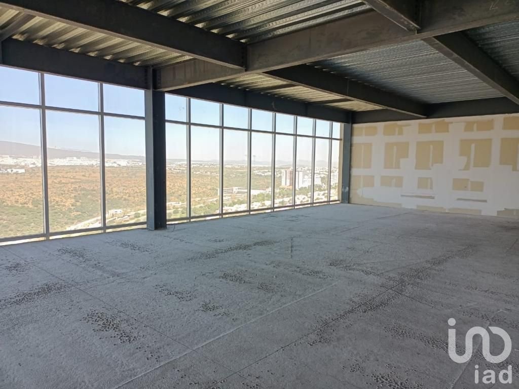 Local en renta en Corporativo Titanium