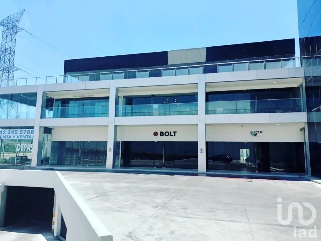 Local en renta en Corporativo Titanium