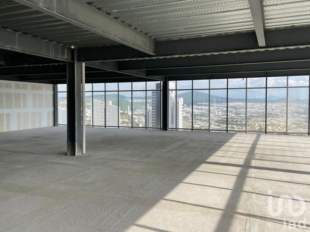 Local en renta en Corporativo Titanium