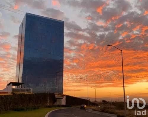 Local en renta en Corporativo Titanium