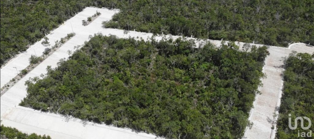 Ultimo Lote en esquina en Desarrollo Residencial en Tulum