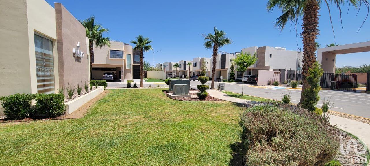 CASA EN VENTA ALTARIA RESIDENCIAL