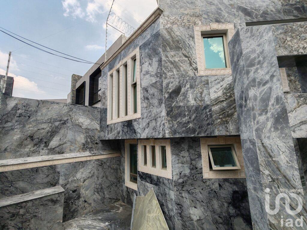 CASA EN VENTA EN PASEOS DE FONTAINEBLEAU, PASEOS DEL BOSQUE, NAUCALPAN