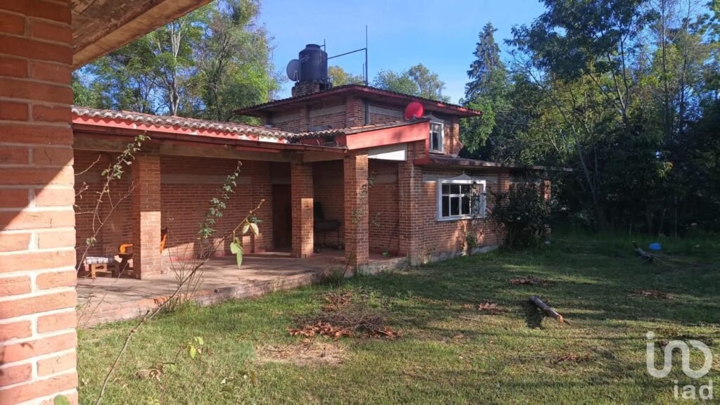 Rancho en Venta en Curungueo Zitácuaro Michoacán