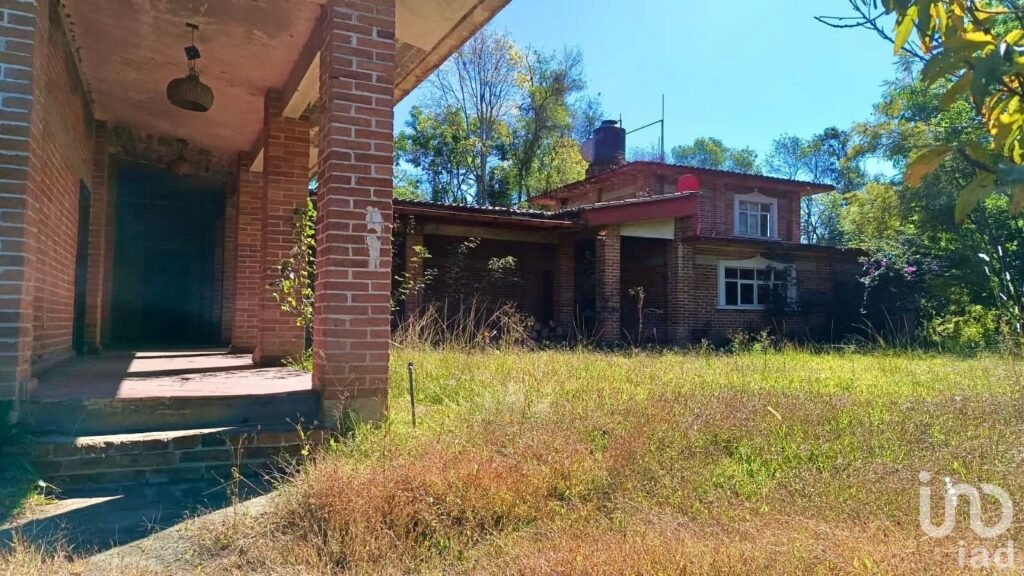 Rancho en Venta en Curungueo Zitácuaro Michoacán