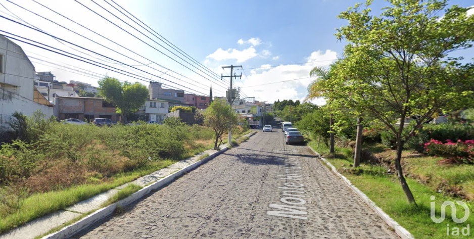 Terreno en VENTA, Vista Hermosa, QUERETARO a unos metros de Bernardo Quintana. Ideal Oficina/Negocio