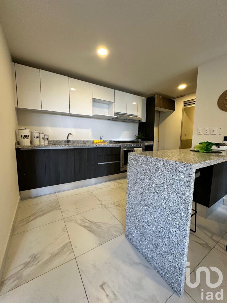 Departamento en Venta en Col. Tetelpan (Av. Desierto de los Leones)