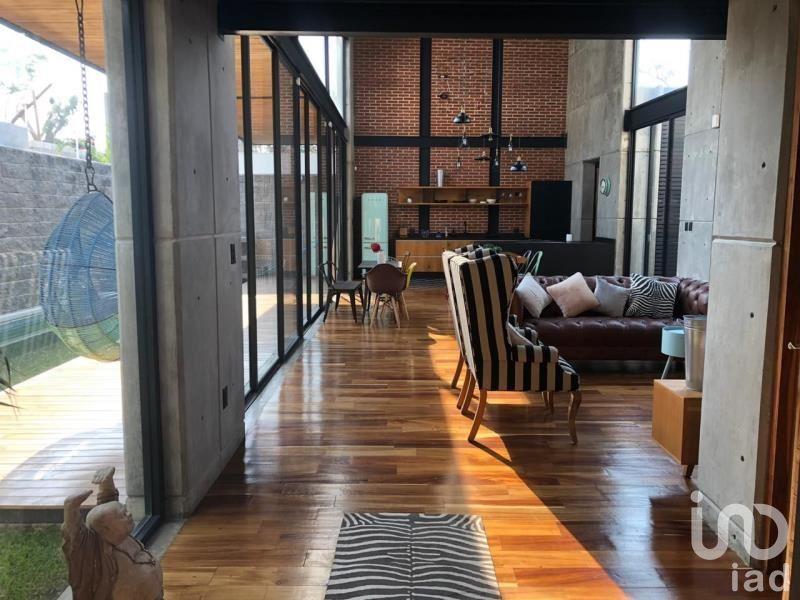 Casa en venta en fraccionamiento con seguridad