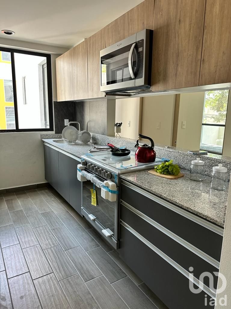 Departamento en Eje Central, Col. Portales