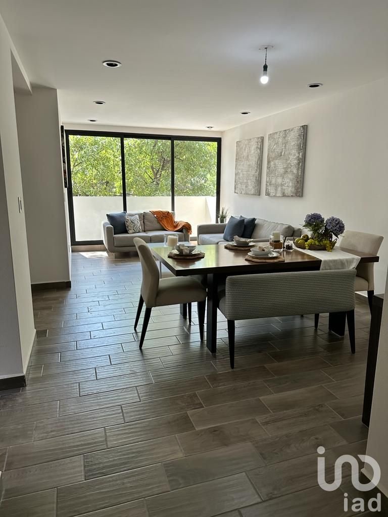 Departamento en Eje Central, Col. Portales