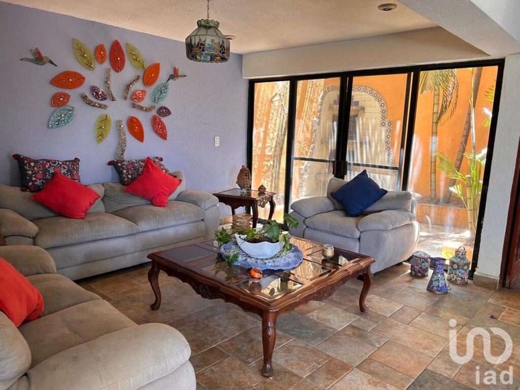 Casa en Venta, Condominio con Vigilancia, Col. Reforma, Cuernavaca