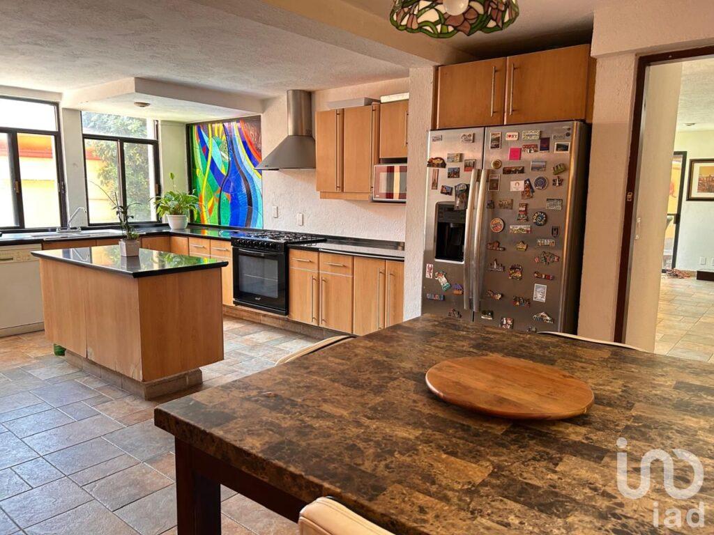 Casa en Venta, Condominio con Vigilancia, Col. Reforma, Cuernavaca