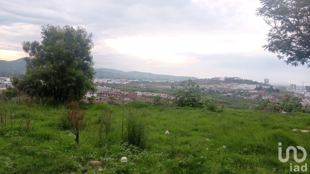 Se Vende Terreno En Prolongación de la 11 Sur, Sobre Carretera Por Jardines de Santa Clara