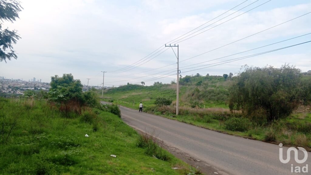 Se Vende Terreno En Prolongación de la 11 Sur, Sobre Carretera Por Jardines de Santa Clara - 2200792 terreno en venta se vende terreno en prolongacion de la 11 sur sobre carretera por jardines de santa clara 252460