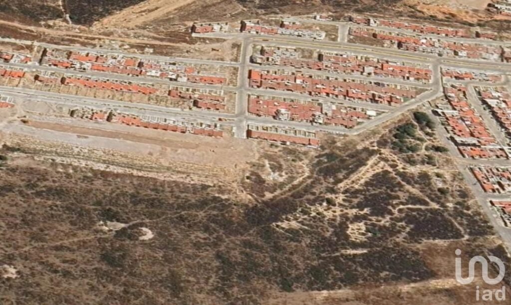 TERRENO EN VENTA EN FRACCIONAMIENTO HABITACIONAL,PACHUQUILLA,HGO.