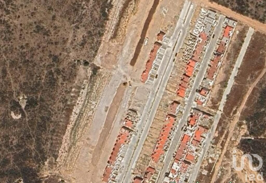 TERRENO EN VENTA EN FRACCIONAMIENTO HABITACIONAL,PACHUQUILLA,HGO.