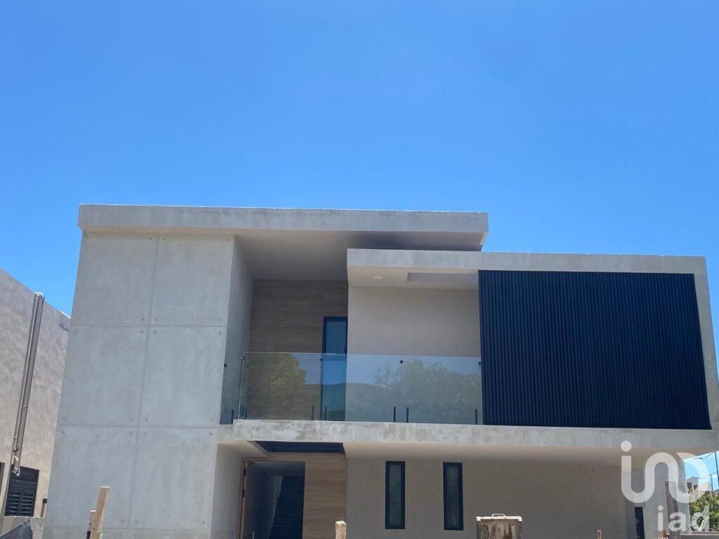 CASA EN ALTOZANO QRO