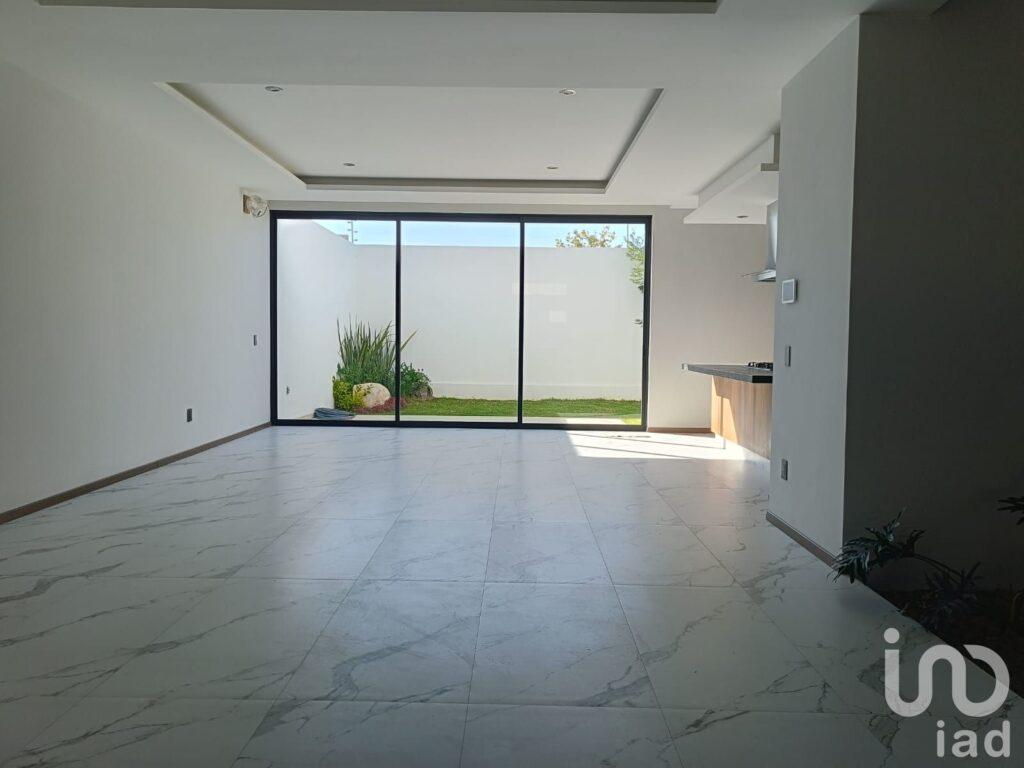 Casa en Venta en Valle Imperial, coto Maples, Zapopan, Jalisco
