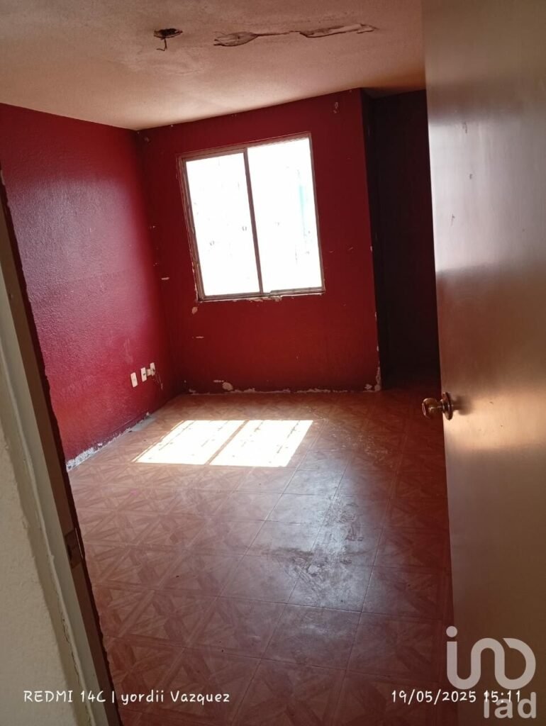 Casa de oportunidad, CHICOLOAPAN, REAL DEL ORO, Entrega Inmediata.