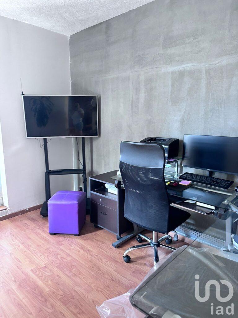 CASA EN BOSQUES DEL CENTINELA